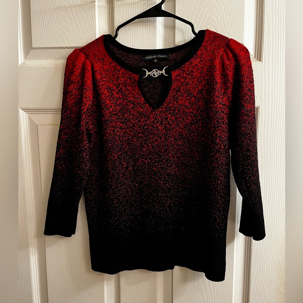 ADRIENNE VITTADINI~slightly shimmery~Red and Black Sweater~M